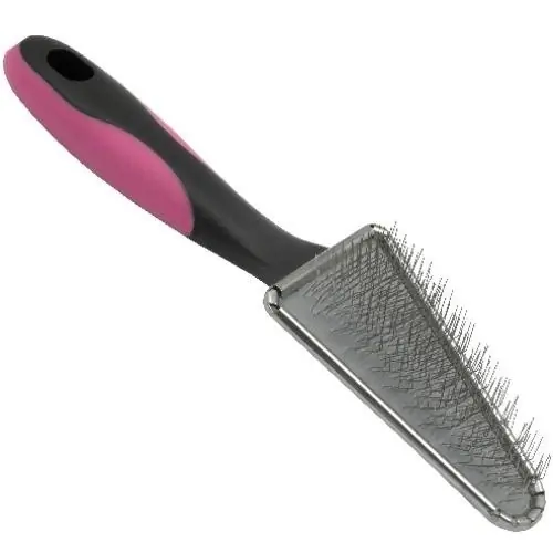 Última Versión Carda Suave Triangular color Negro